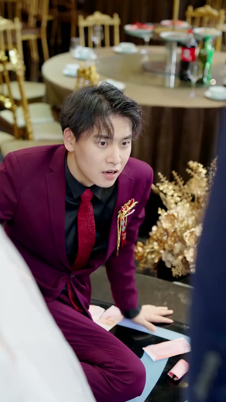 Episode 22 - Mom's Comeback, Son's Tears