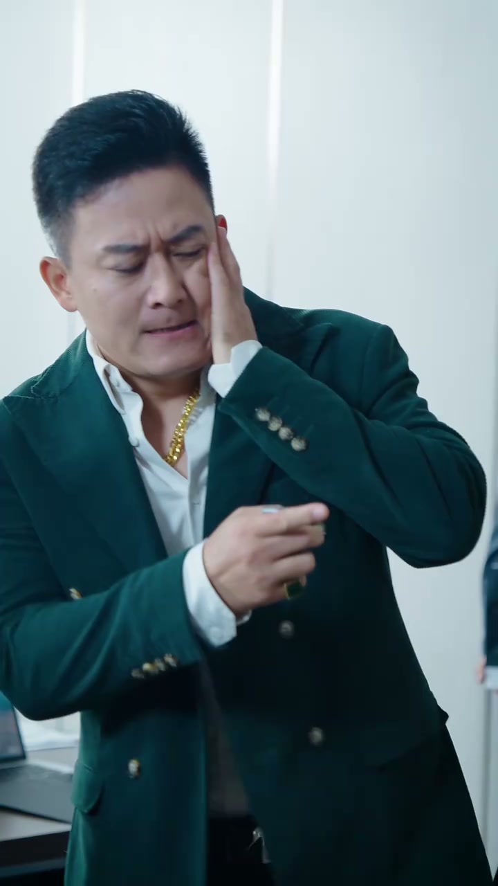 Episode 38 - Mom's Comeback, Son's Tears