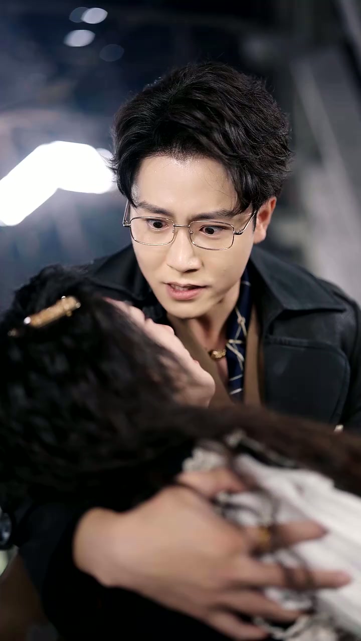 Episode 3 - From Pawn to Queen