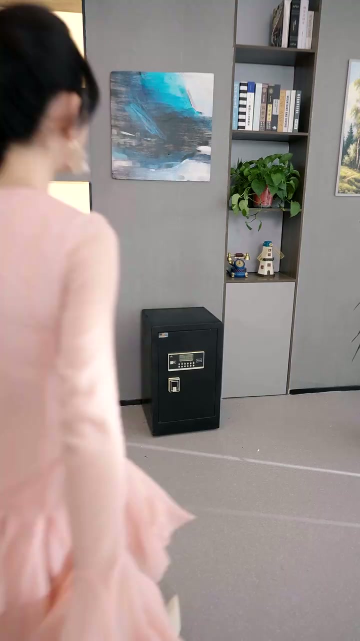 Episode 16 - From Pawn to Queen