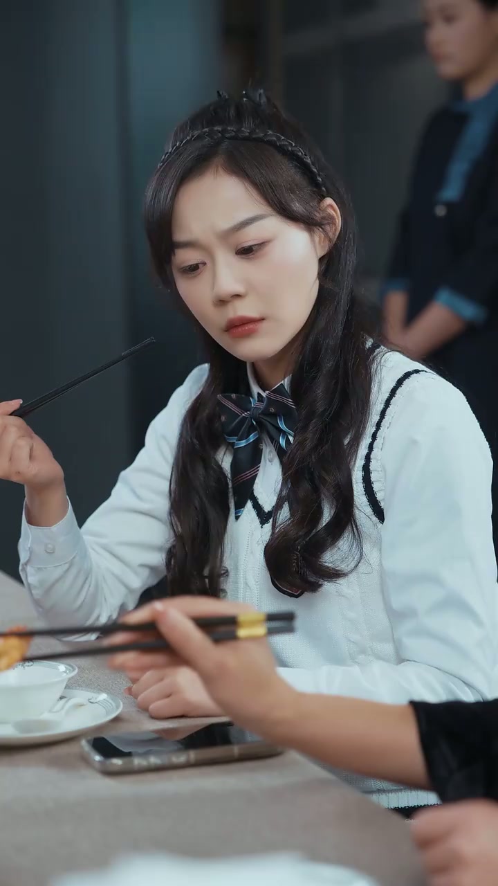 Episode 15 - Suara Hatiku Mengubah Takdir