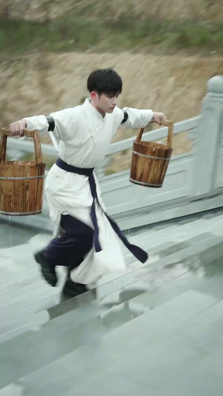 Episode 8 - This Girl Is a Martial Master