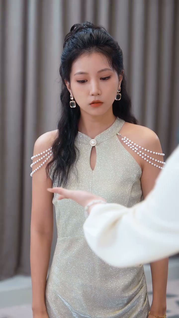 Episode 59 - The Substitute Bride: Unveiling Her Countless Secrets