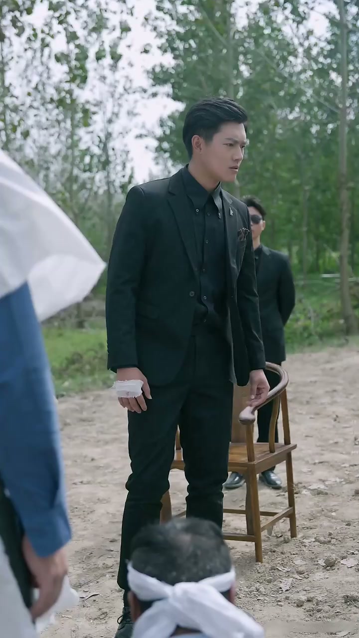 EP. 33 - รักร้าวสู้ แรงแค้น