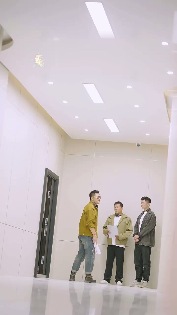 Épisode 3 - Rencontre diffusée en direct révélant notre vie