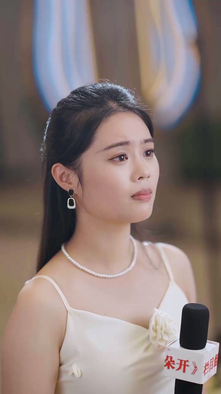 Épisode 11 - Rencontre diffusée en direct révélant notre vie