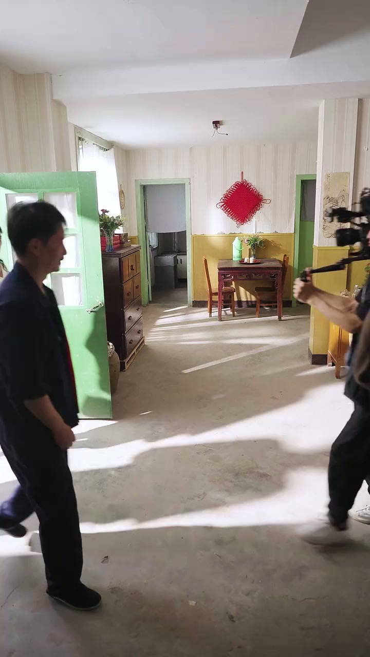 Épisode 15 - Rencontre diffusée en direct révélant notre vie