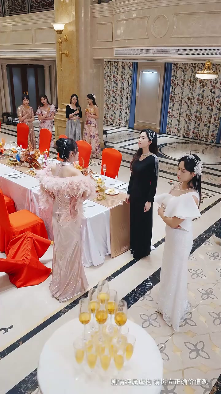 第10集 - 离村打拼，她成了锦鲤男神心尖宠