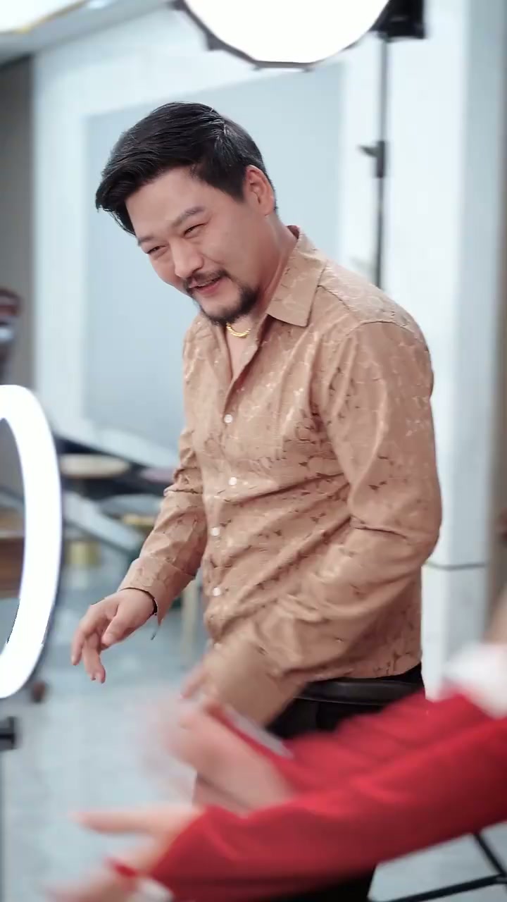 3화 - The Rich Guy Killed His Streamer GF