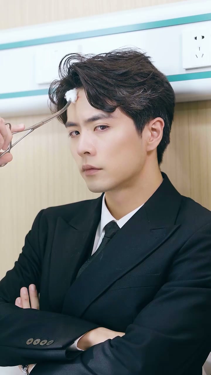 第2集 - 偷聽心聲後，豪門全家寵我