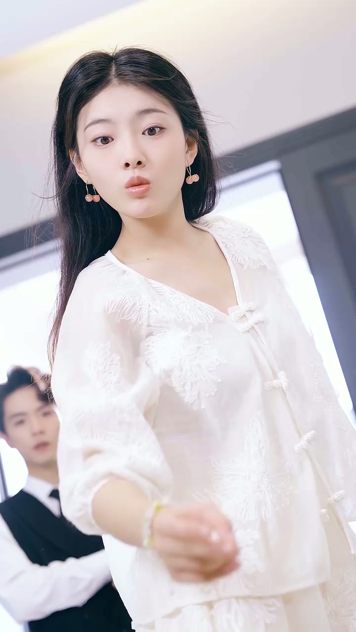 第5集 - 偷聽心聲後，豪門全家寵我