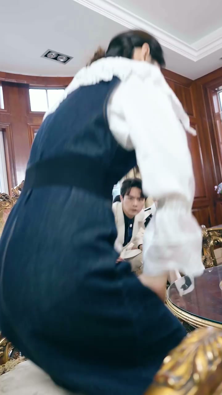 第13集 - 偷聽心聲後，豪門全家寵我