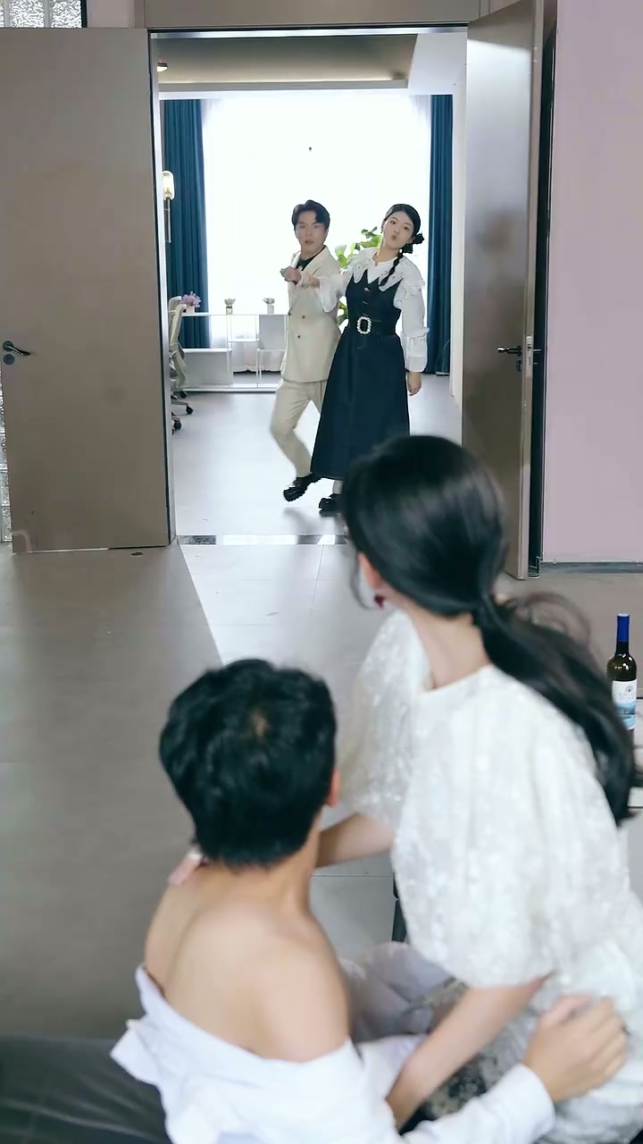 第19集 - 偷聽心聲後，豪門全家寵我