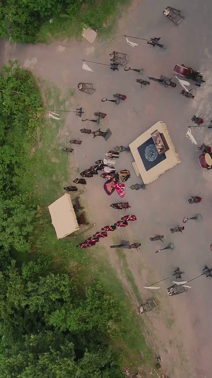 Episode 14 - Modern Emperor Who Speaks English