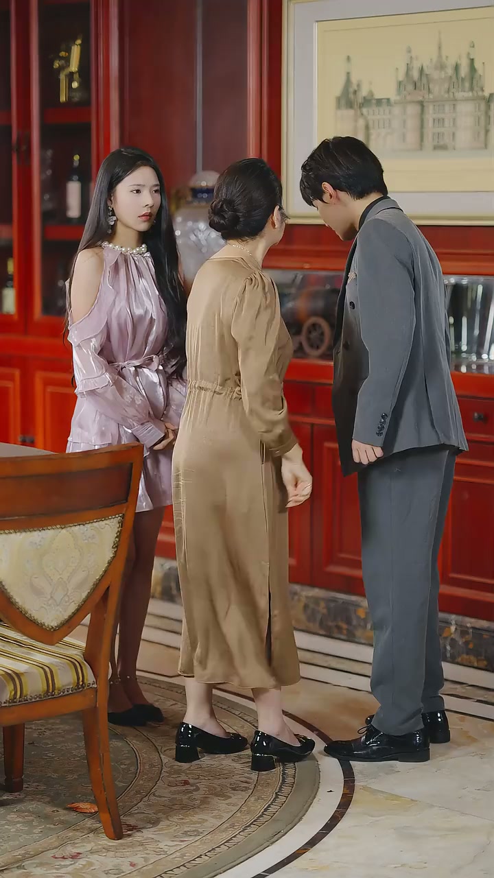 Episódio 11 - Atenção, a Senhora Guarda-costas chegou