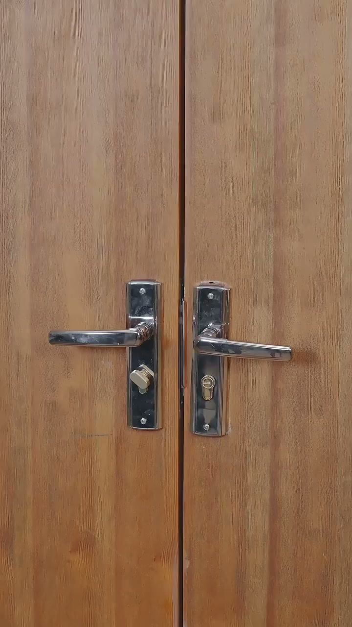 Episódio 12 - Atenção, a Senhora Guarda-costas chegou