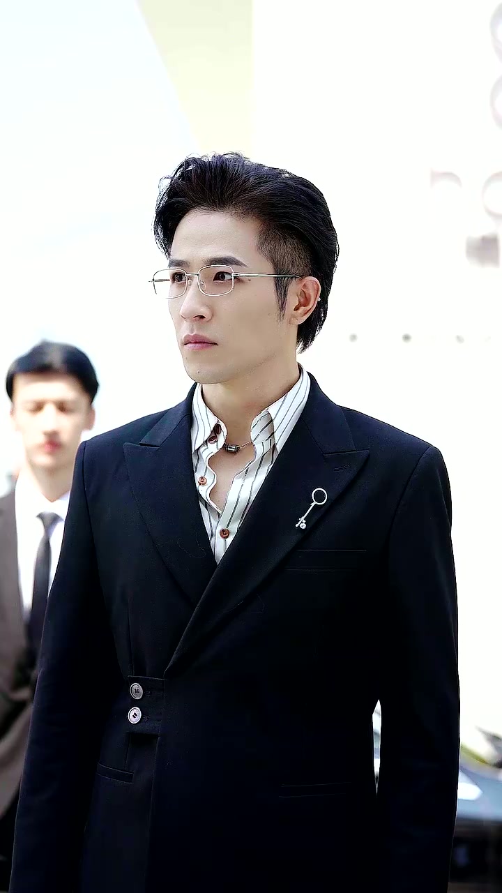 Épisode 13 - Amour Secret du PDG